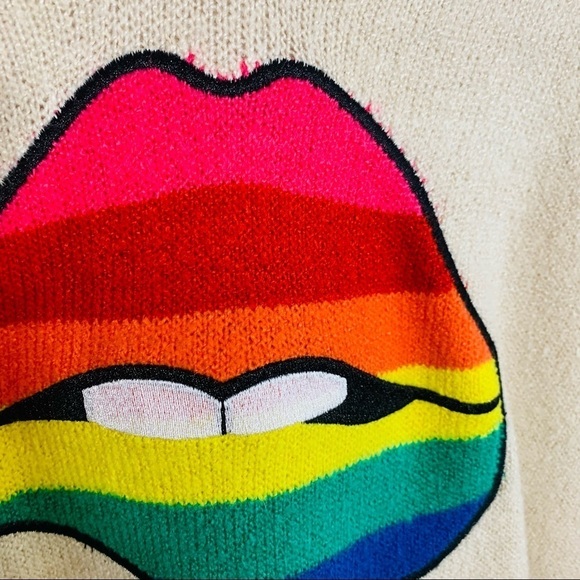 torrid hooded sweater rainbow lips pullover large nwt jumper cream new - Picture 4 of 11